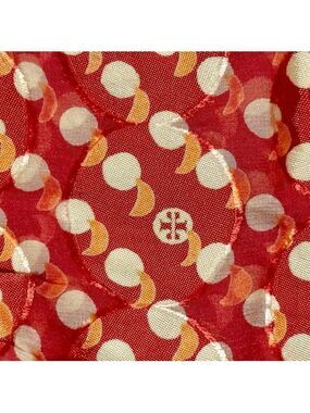 TORY BURCH silk blend logo blouse. Size 6
